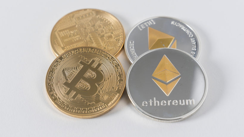 Transaktionswerte und Gebühren von Bitcoin und Ethereum fallen um 70%