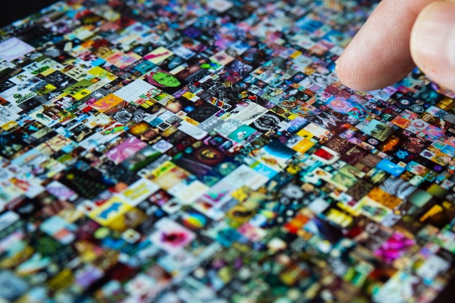 Knappt 1,1 miljoner personer har anmält sig för Coinbase NFT