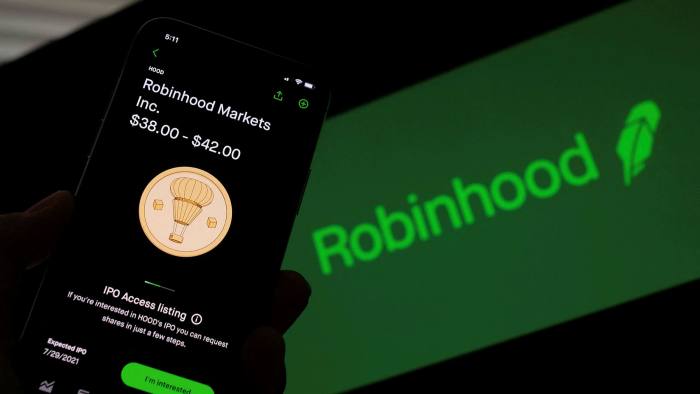 Nachdem die Krypto-Einnahmen um 75 % sanken, brach Aktienkurs von Robinhood um 10 % ein