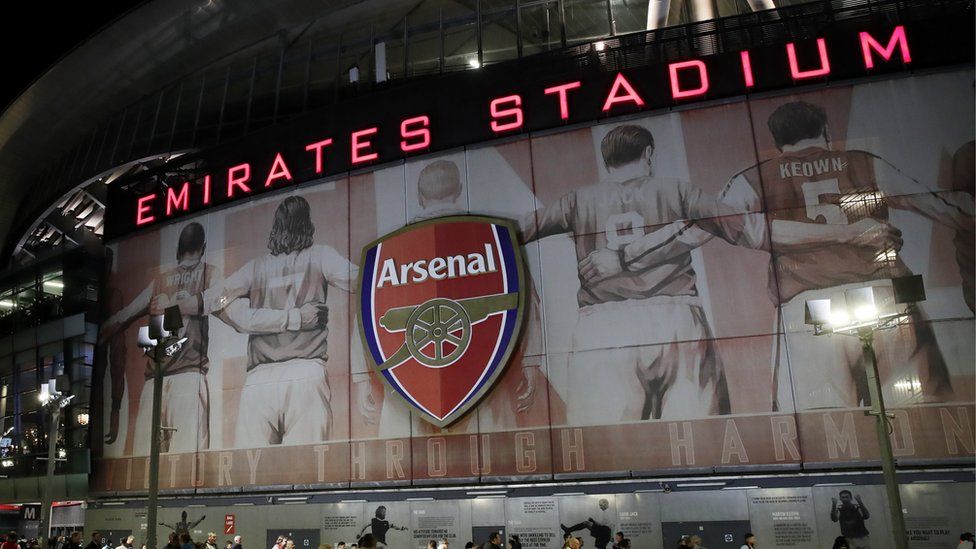 Streit um Krypto-Werbung mit Fußballverein Arsenal